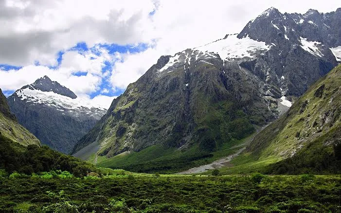 8-Day Rwenzori Mountains Trekking